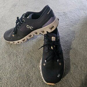 Cloud X3 On Cloud Womens size 11